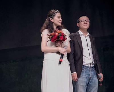 梅婷如期赴上海演出话剧，经纪人回应风波影响